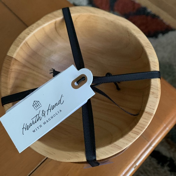 Hearth and Hand Magnolia bowls - Picture 4 of 4